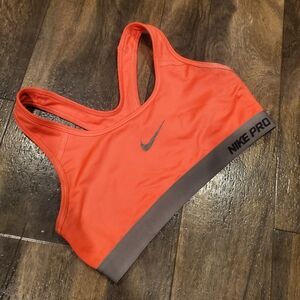 Nike sports bra